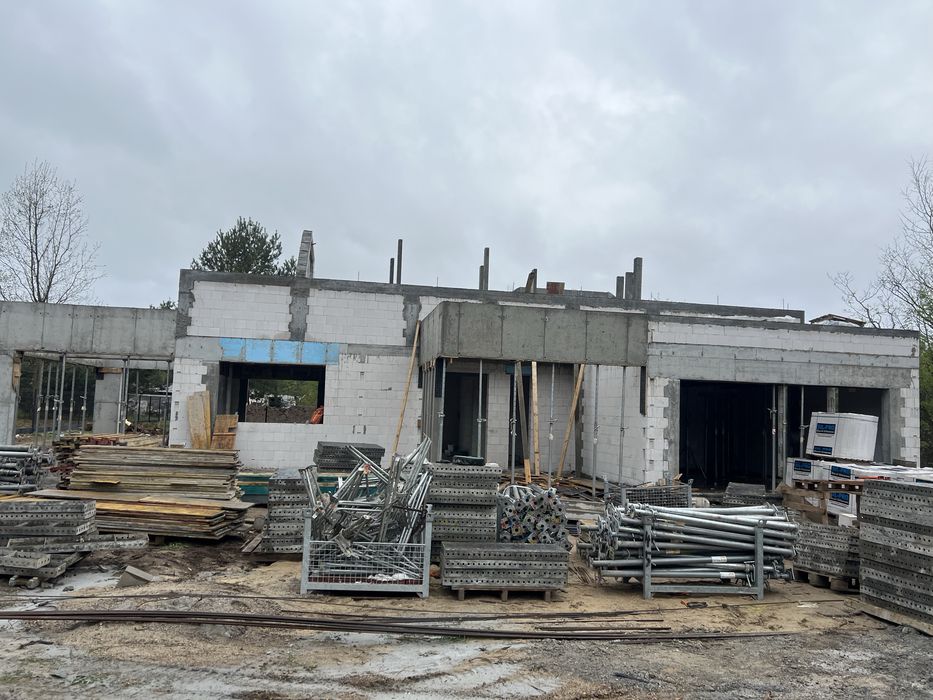 Przyjme zlecenie na budowe domow od podstaw