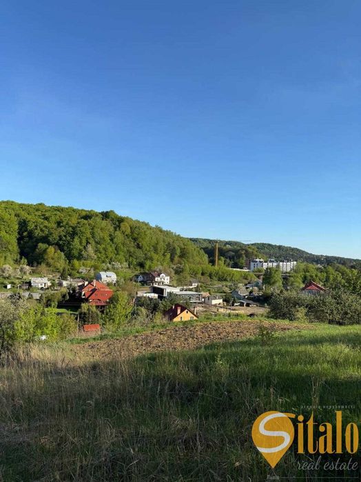 Продаж земельної ділянки біля лісу, Брюховичі