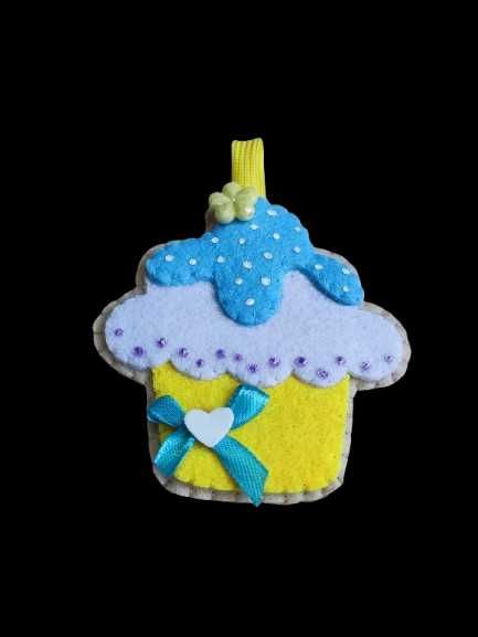 Cupcake em Feltro – Lembrancinha Fofa para Chá de Bebé ou Nascimento!