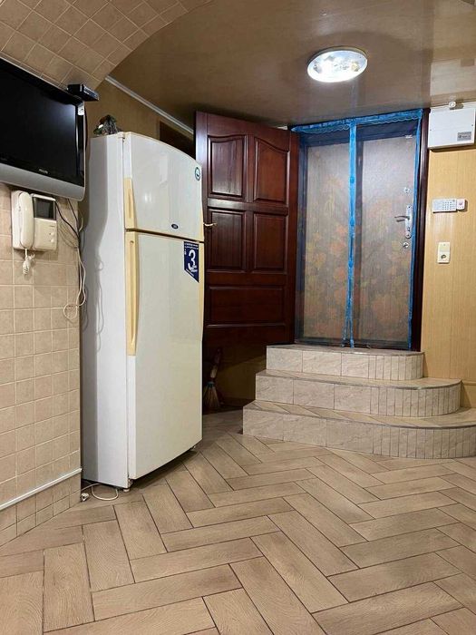 Продам 2-х этажный ДОМ ! Холодная Гора. Метро в 10 мин РОВНЫЙ уч-к