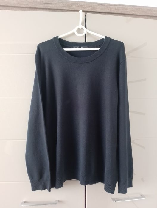 Cienki sweterek damski 50