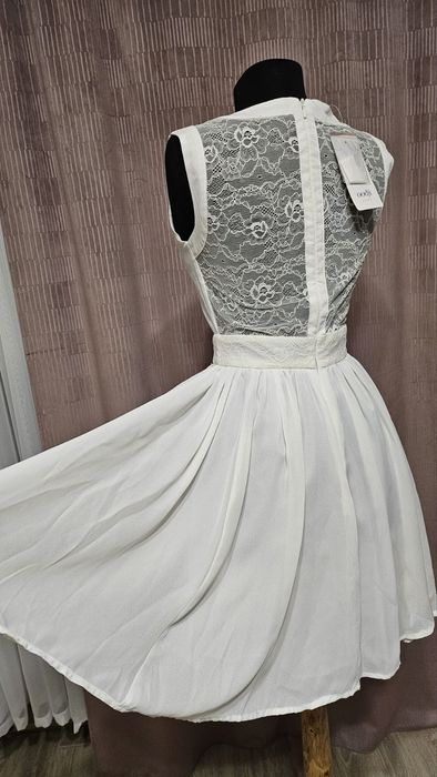 Нова сукня плаття