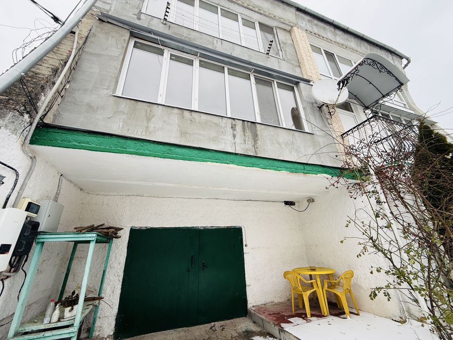 Продаж 2-поверхового будинку м. Сміла