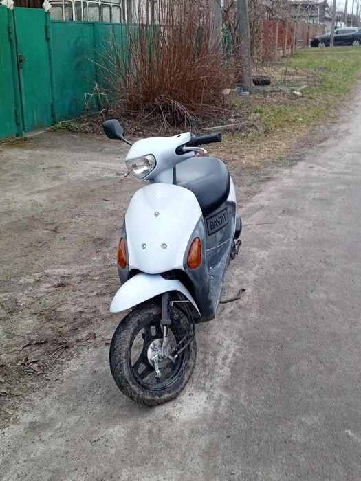 Продам скутер (мопед) Suzuki lets 4