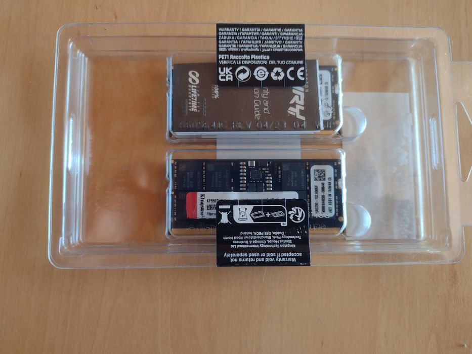 Memória RAM SO-DIMM Kingston Fury Impact 32GB (2x16GB) DDR5-5600MHz CL40 (40-40-40) 1.1V 1Rx8 Preta