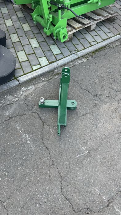 Сцепка, прицепне до трактора, трьохточкова навіска. Автосцепка