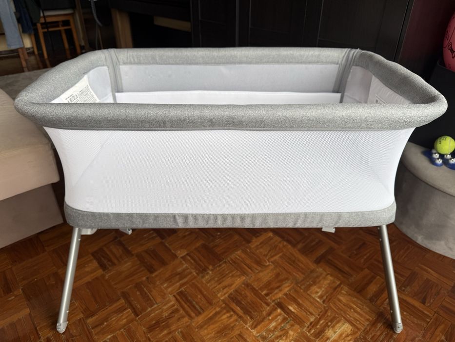 Berço Chicco Next2Me Armonia – Como Novo (C/ Luz de Presença)