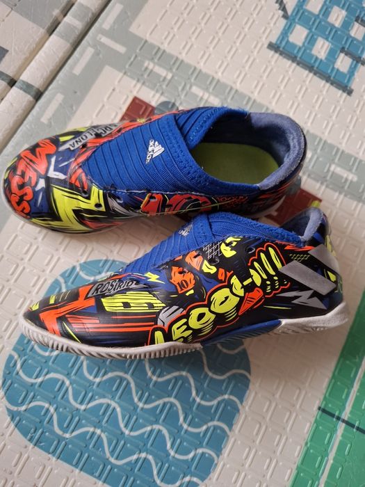 Кросівки, футзалки, бутци Adidas 30-31 розмір