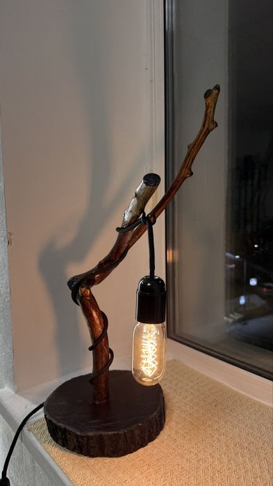 Світильник лампа з натурального дерева
