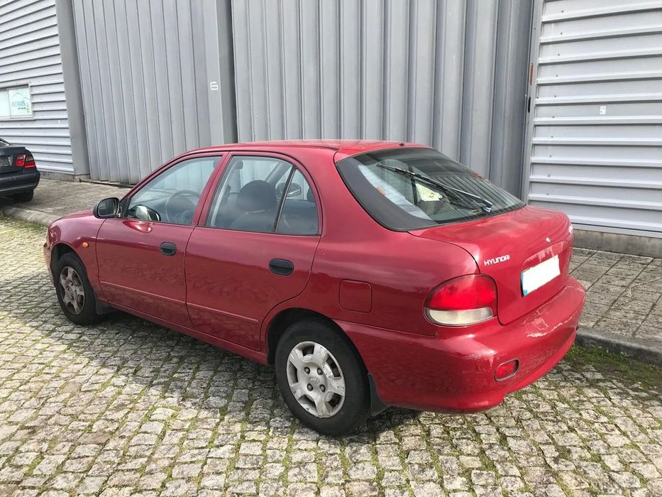 Hyundai Accent 1.3i 12V 4P 1997 - Para Peças