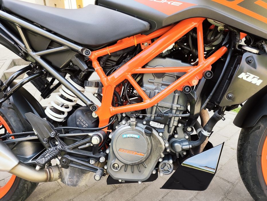 KTM Duke 125 kat B /ABS 2022r