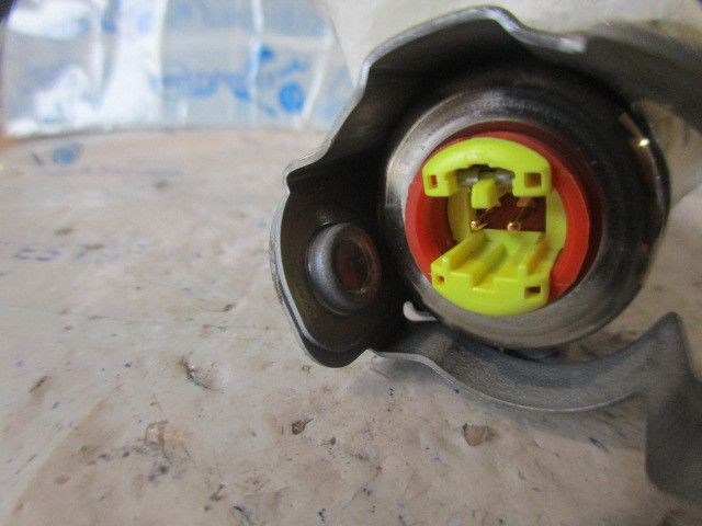 Airbag banco esquerdo TOYOTA Auris Hatchback (_E15_)