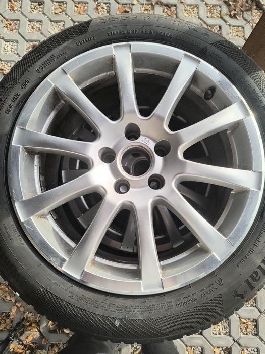 Felgi aluminiowe 17 z oponami zimowymi