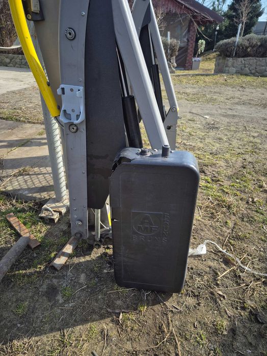 Winda dla niepełnosprawnych rampa podjazdowa do busa
