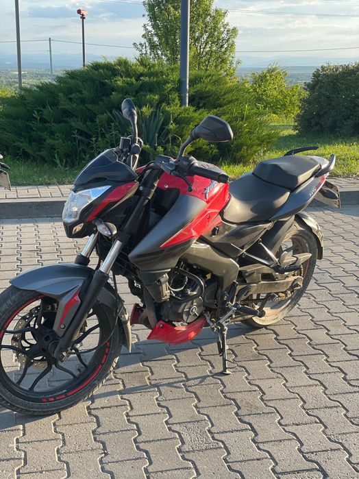 Bajaj pulsar ns200
