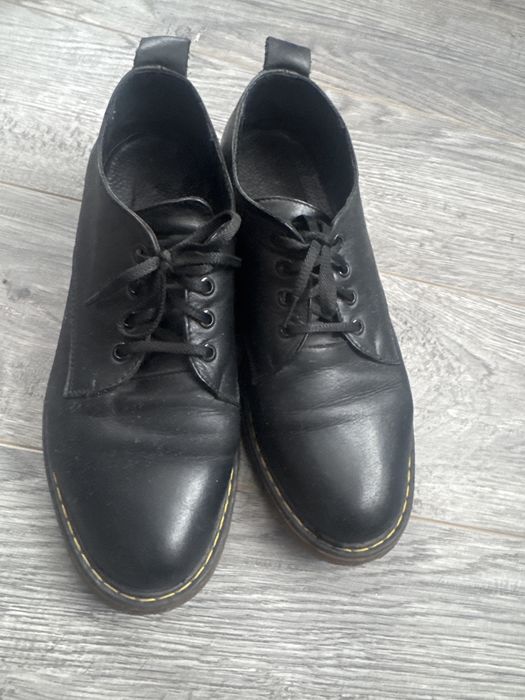 жіночі туфлі, розмір 40