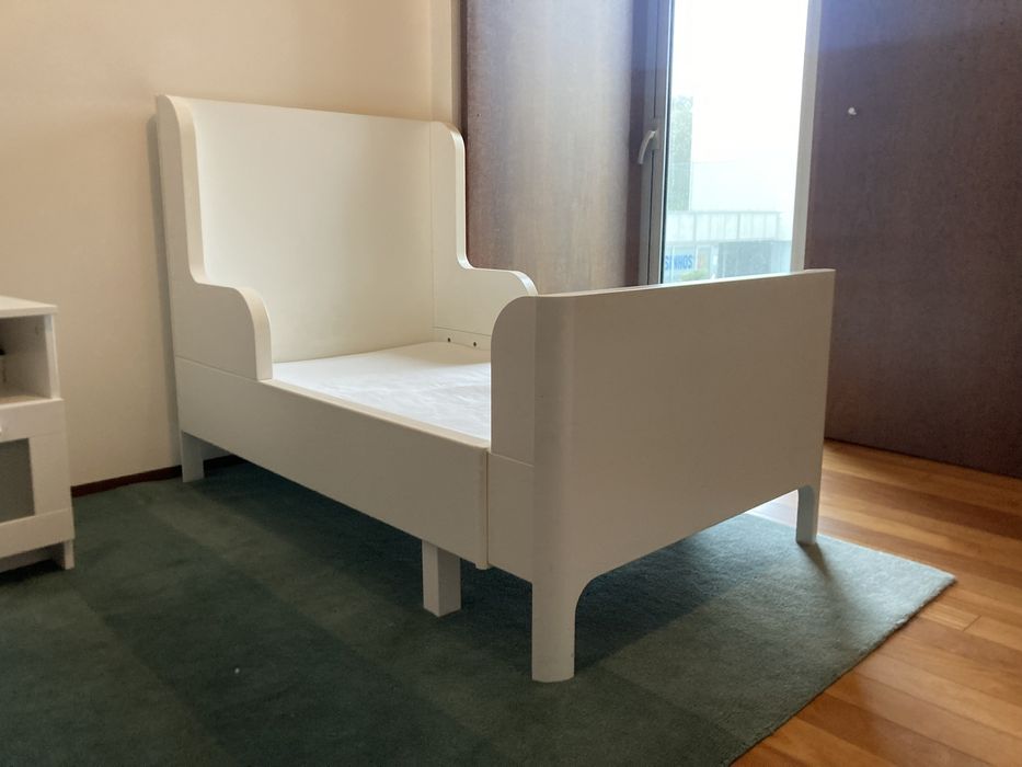 Cama Extensivel Ikea Busunge Branco com Colchao Crianca