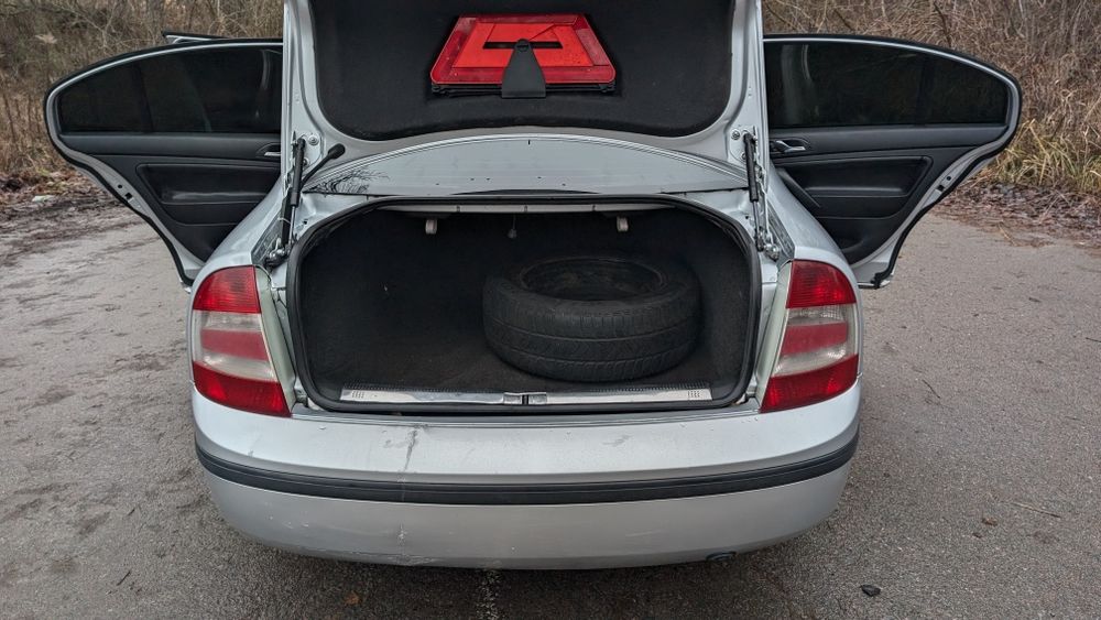 Skoda superb I  (1.8 2008)