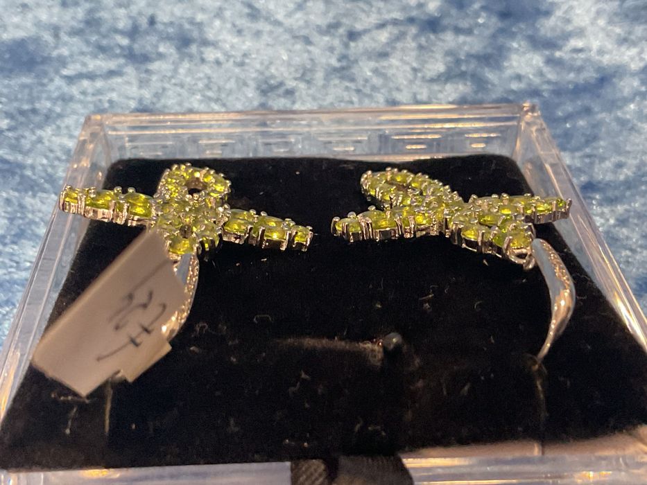 Brincos prata 925 com 5,5 cm. Anúncios abaixo