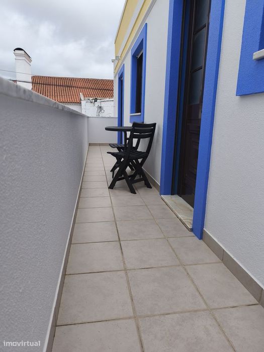 Moradia T5 com terraço e varanda em Óbidos
