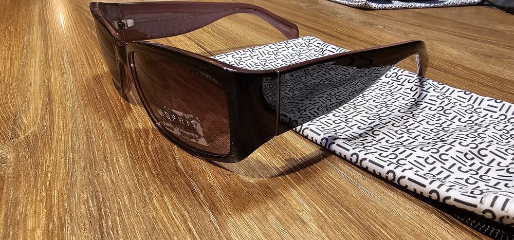 Okulary przeciwsłoneczne damskie Esprit et39190k