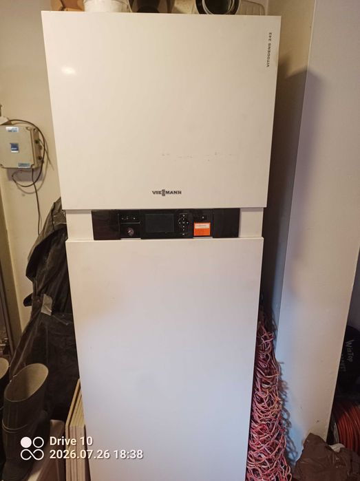 Piec gazowy dwufunkcyjny VITODENS 242-F VIESSMAN