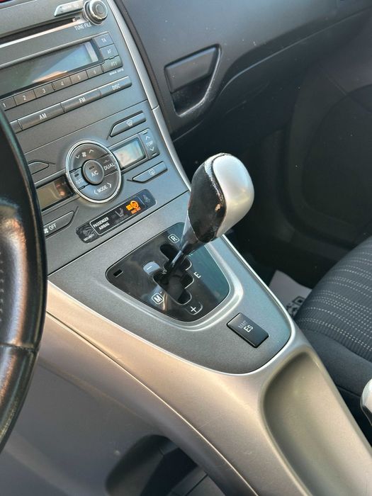 Продам Toyota Auris 2008 рік можлива розстрочка,кредит,обмін!