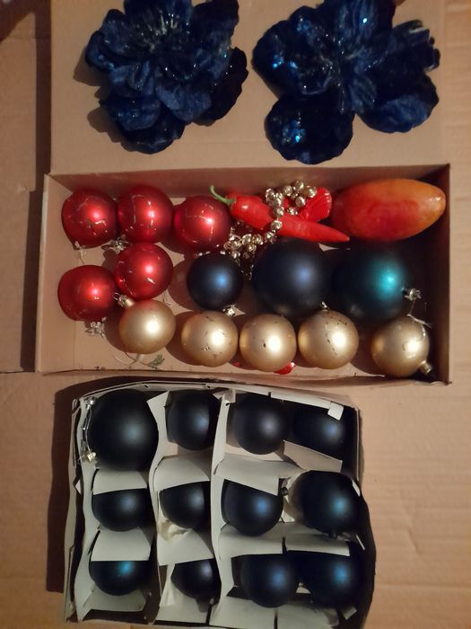 Oportunidade Pinheiro de natal,bolas !só para despacharnatal