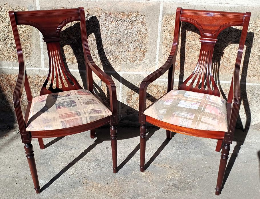 Conjunto 6 Cadeiras 2 Cadeirões Nogueira Americana