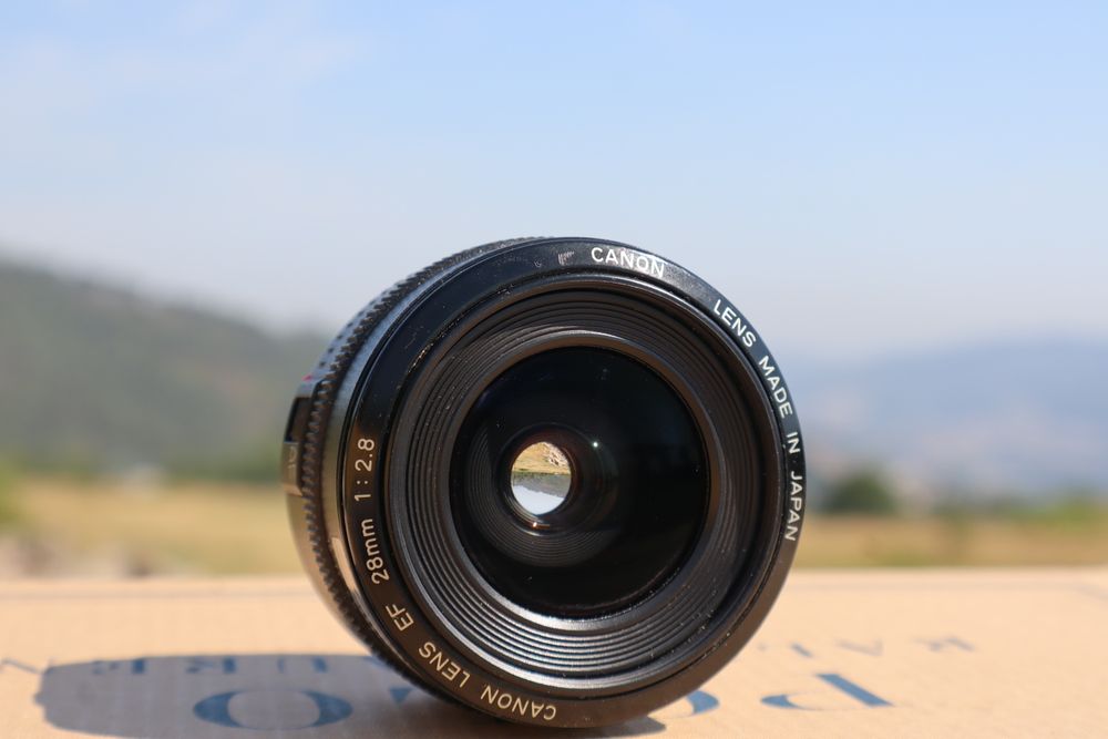 Canon EF 28mm F/2.8
