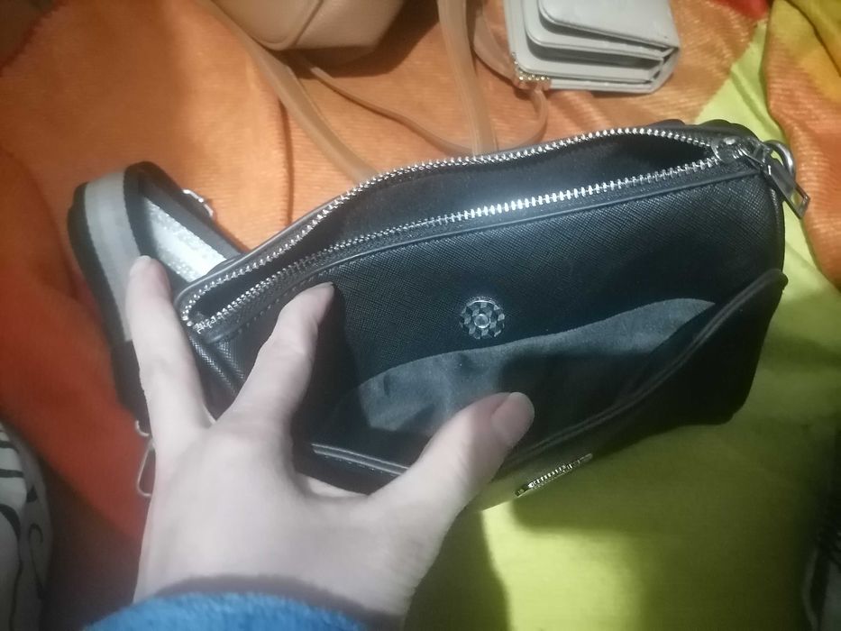 Mala preta lacoste