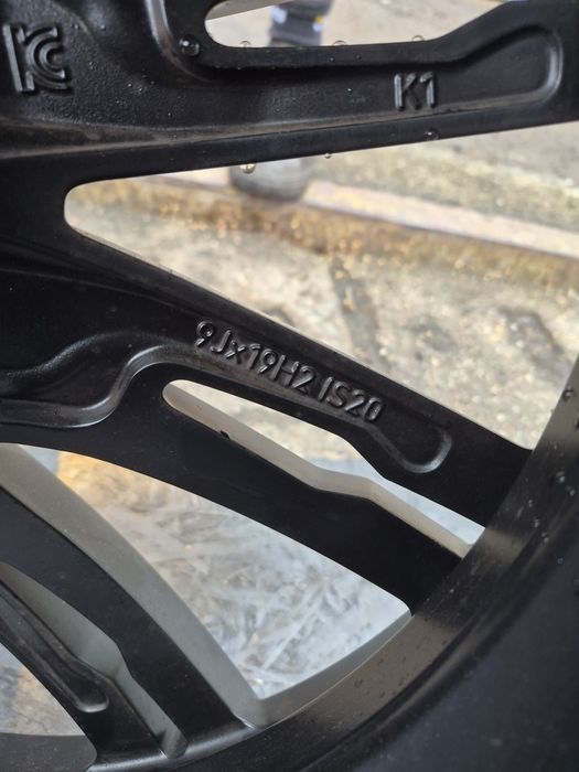 Alu felgi bmw styling 829 G20 r19 5x112 66.6