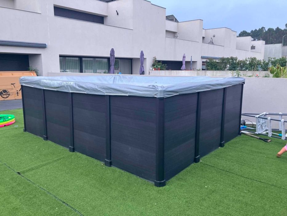 Piscina desmontável retangular 10.091 l c/estação de tratamento Graphite Gray Panel INTEX