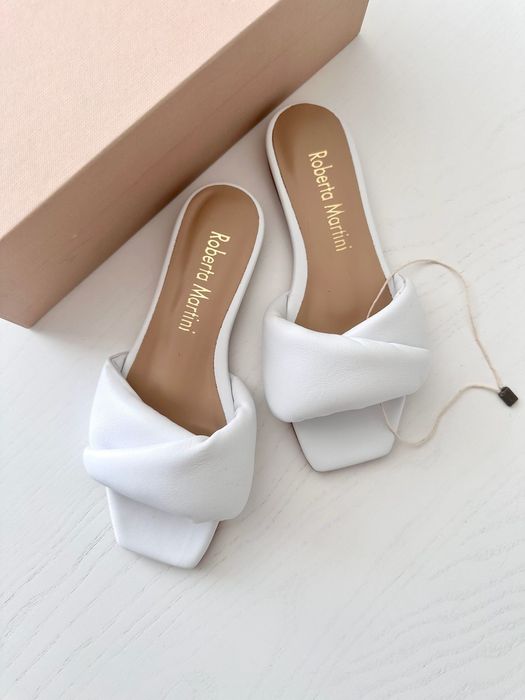 Жіночі італійські шкіряні мюлі шльопанці наппа шкіра