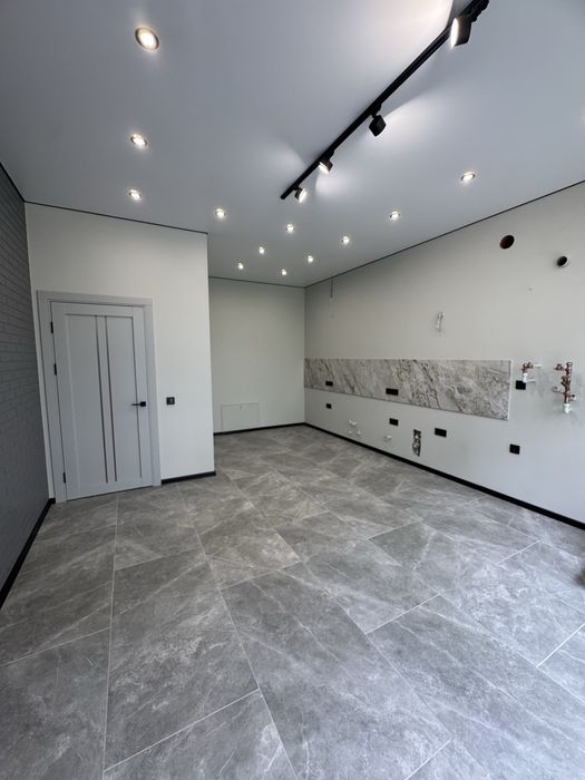 1-кімн. «новобудова» в р-ні Кварцу, 2-й поверх, 47 м.кв.