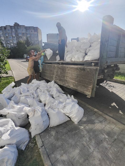 Вивіз сміття / Вивіз хламу / Вантажники / Вивоз мусора / вывоз мусора / вивоз мусора / вивоз мусора.