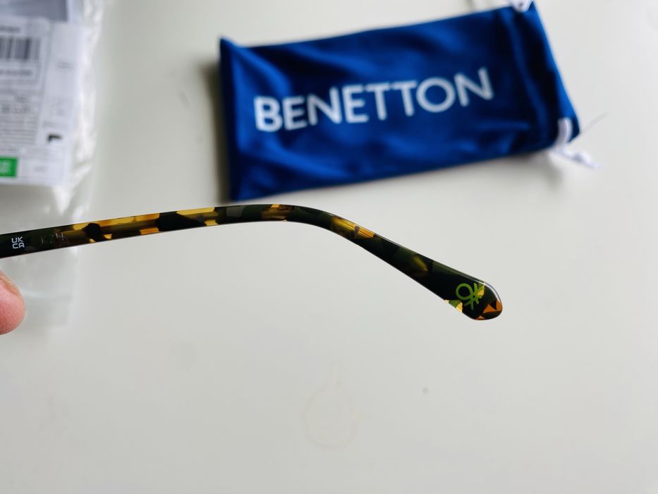 Óculos de Sol Novos Benetton