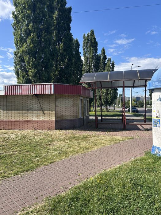 Оренда приміщення 30кв.м зупинка ТРЦ Простор