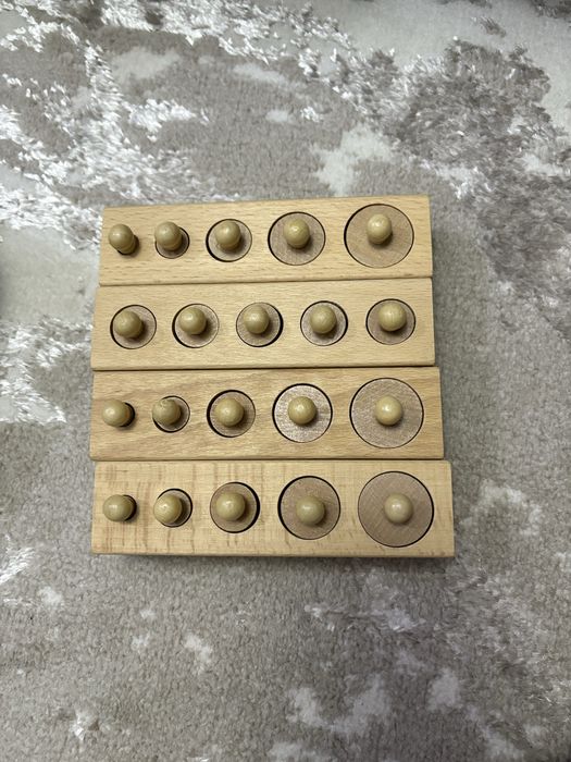 Циліндри монтессорі