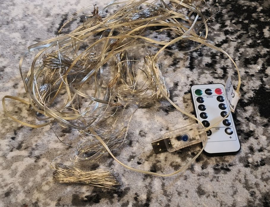 Ozdoby świąteczne lampki pilot LED na okno wiszący łańcuch i gwiazdki