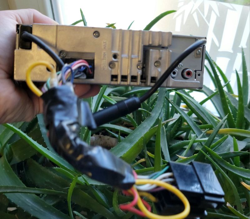 Автомагнитолла Alpine 9852