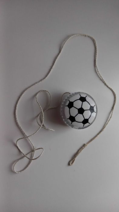 Йо-Йо пластиковый Футбольный мяч