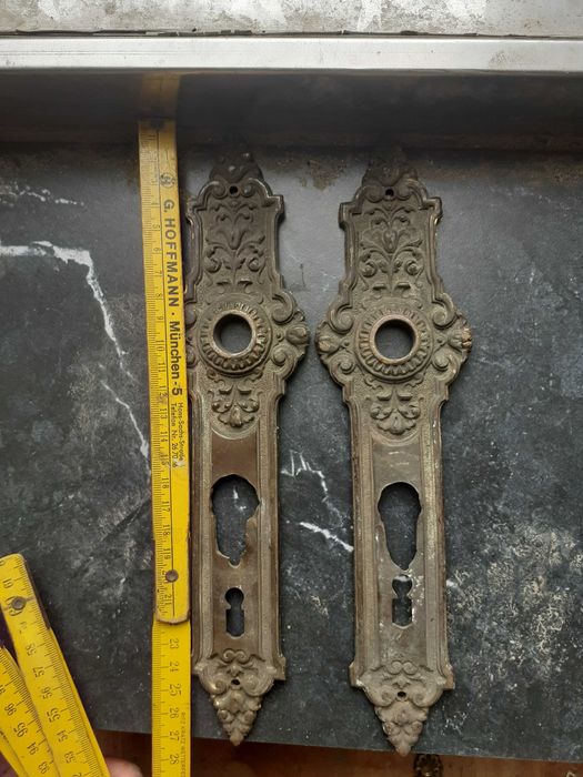 Szyldy do drzwi -mosiężne stare