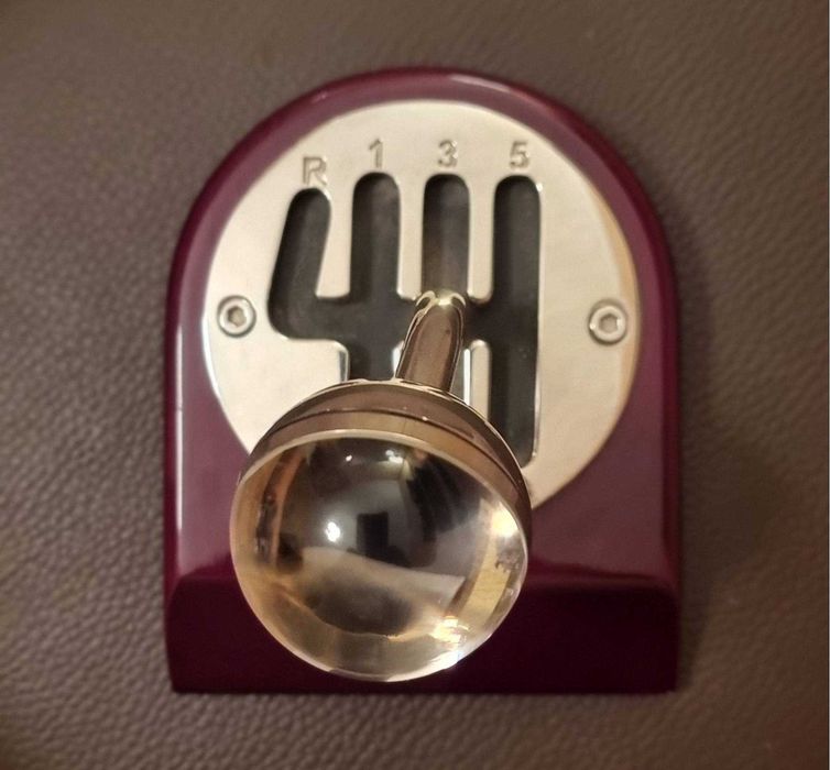 Gałka zmiany biegów - zegarek