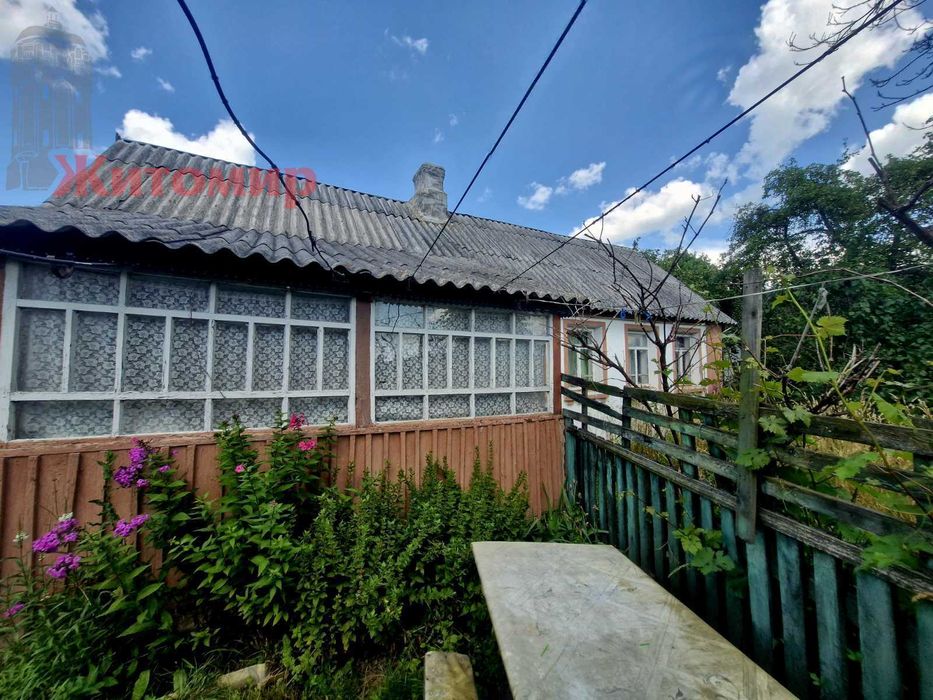 Продається затишний будинок у с. Вільськ, Житомирський район.