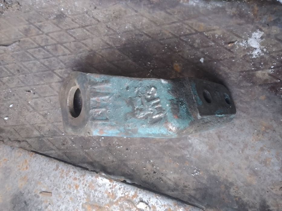 Кронштейн кабіни Мтз