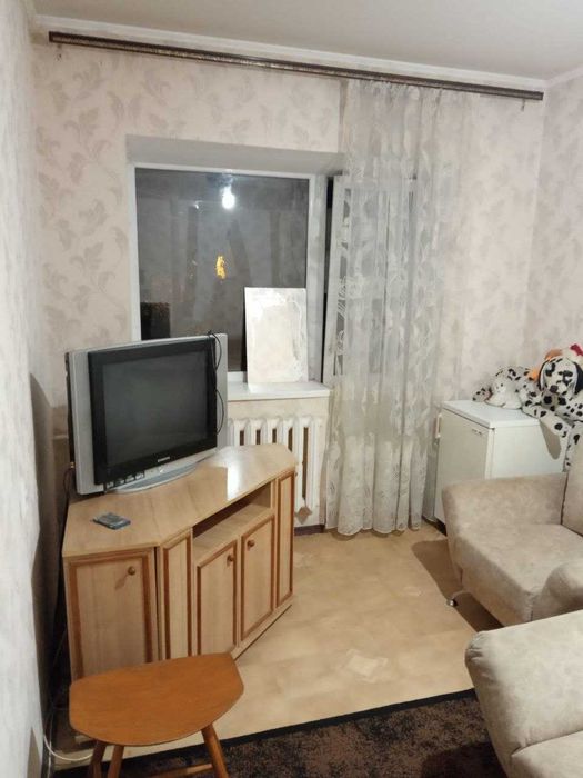 Сдам комнату в 2х комнатной квартире в центре