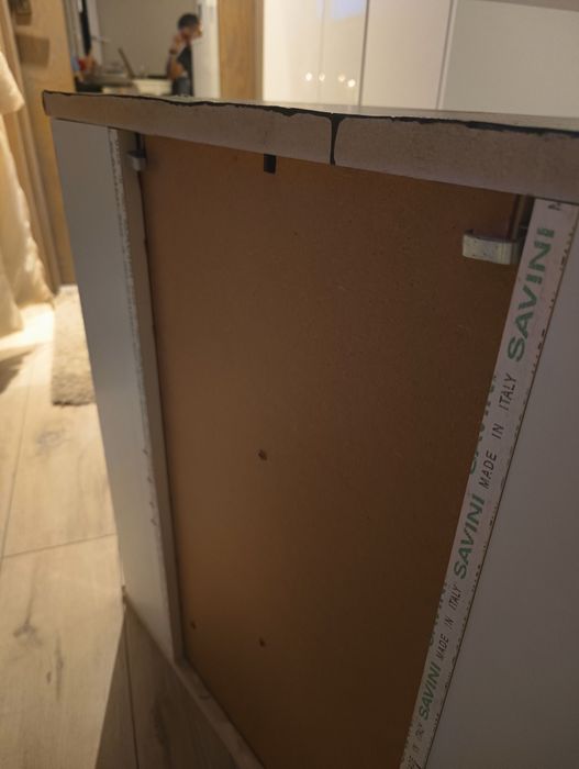 Szafka z lustrem, łazienkowa. Odnowiona.