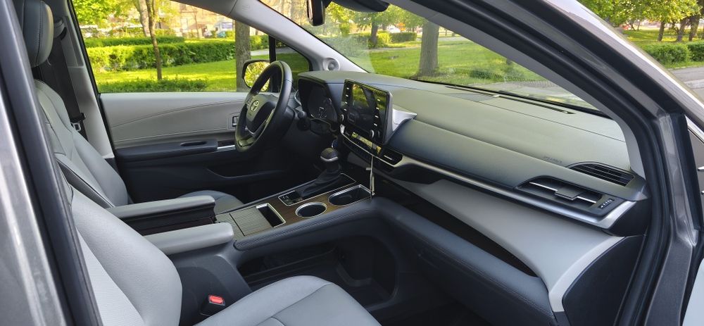Toyota Sienna 2023