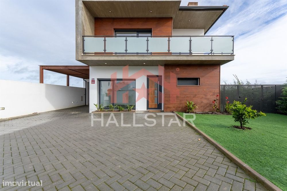 Moradia T3+1 / Arrendamento / Parceiros